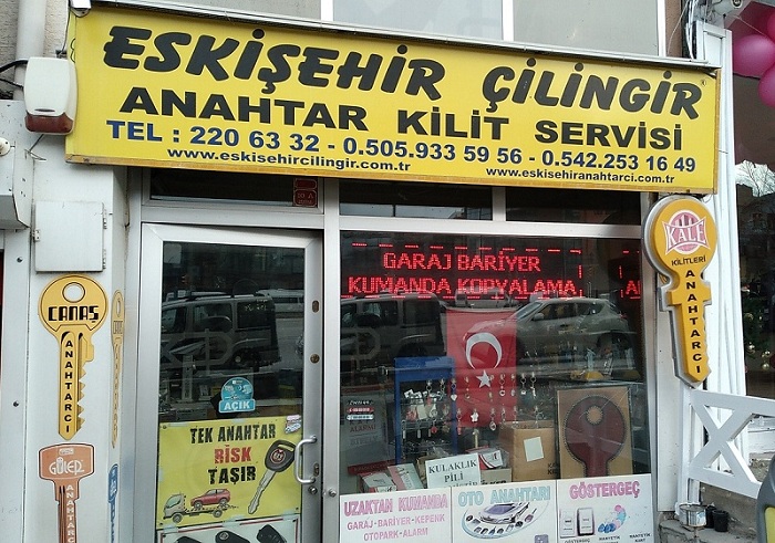 Oto Çilingir Hizmeti Tepebaşı ve Odunpazarı Servisi